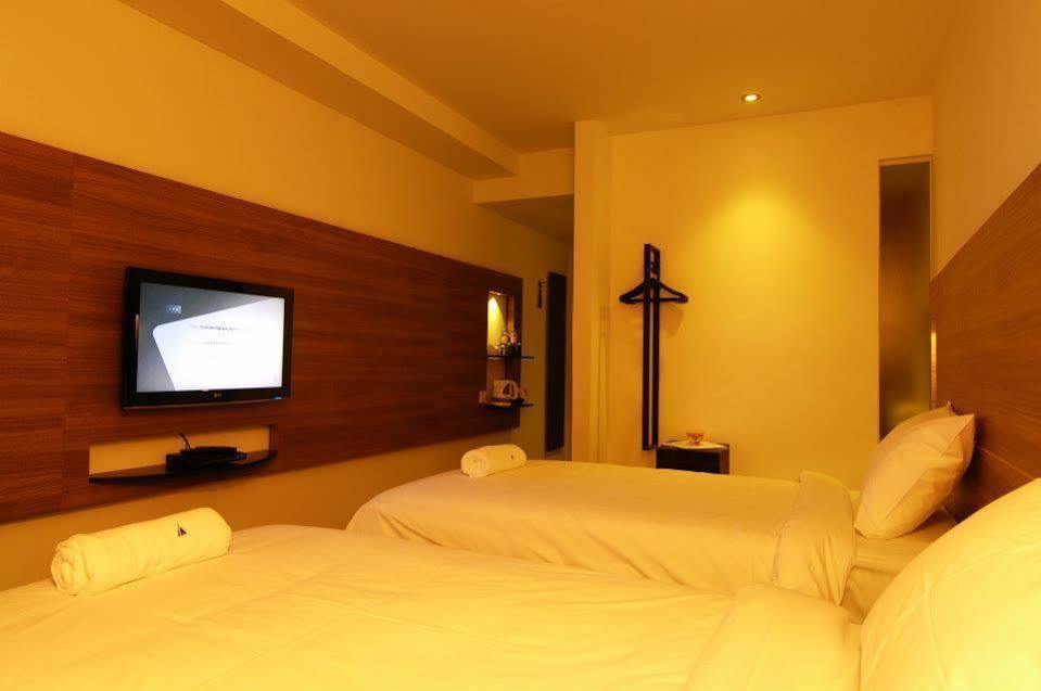 The Leverage Business - Bandar Baru Mergong Hotel