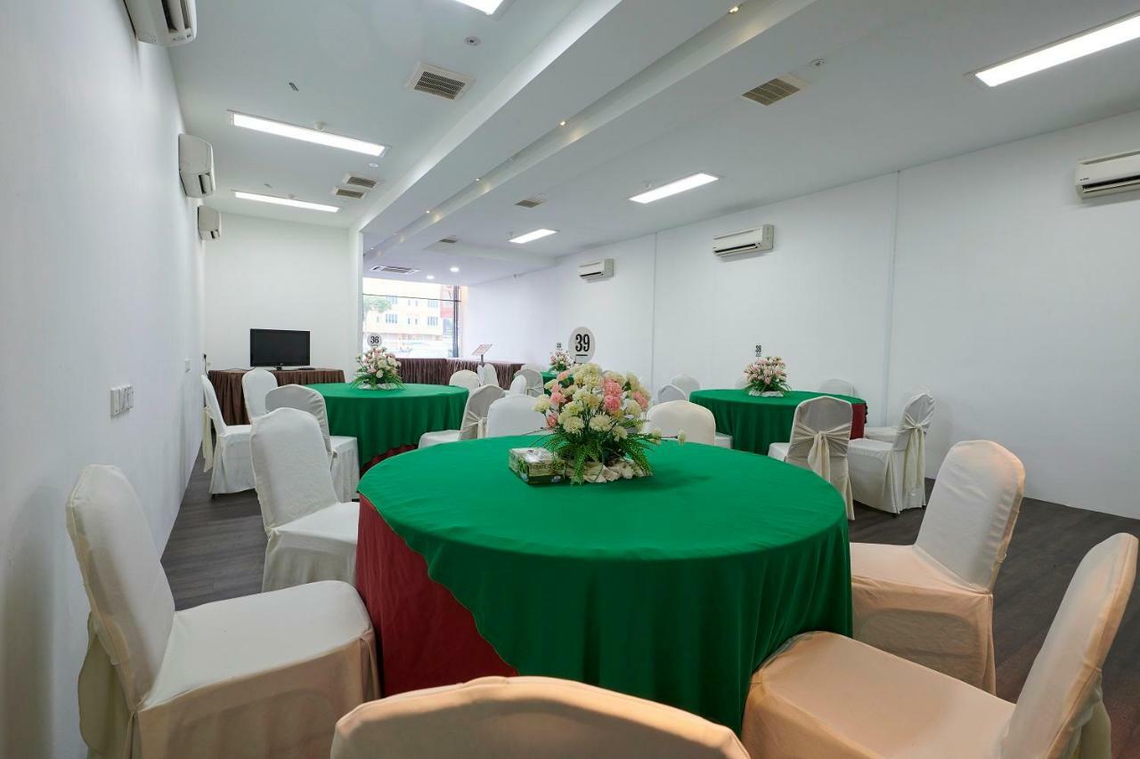 The Leverage Business - Bandar Baru Mergong